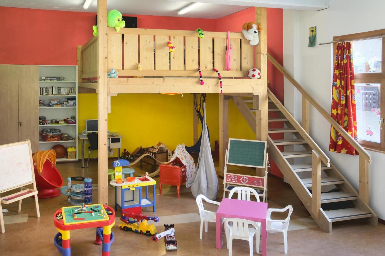 סאס-אלמאגל Appartement Flora חדר תמונה